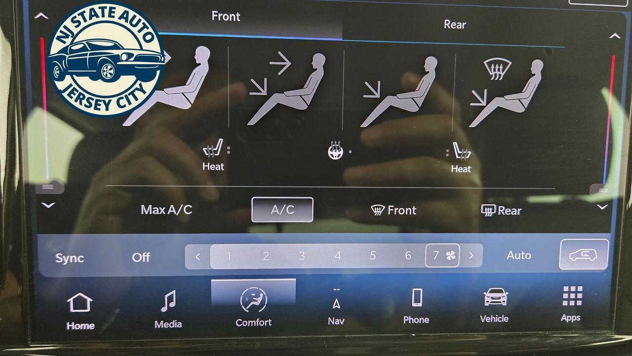 2024 Chrysler Pacifica Hybrid Select Jersey City NJ