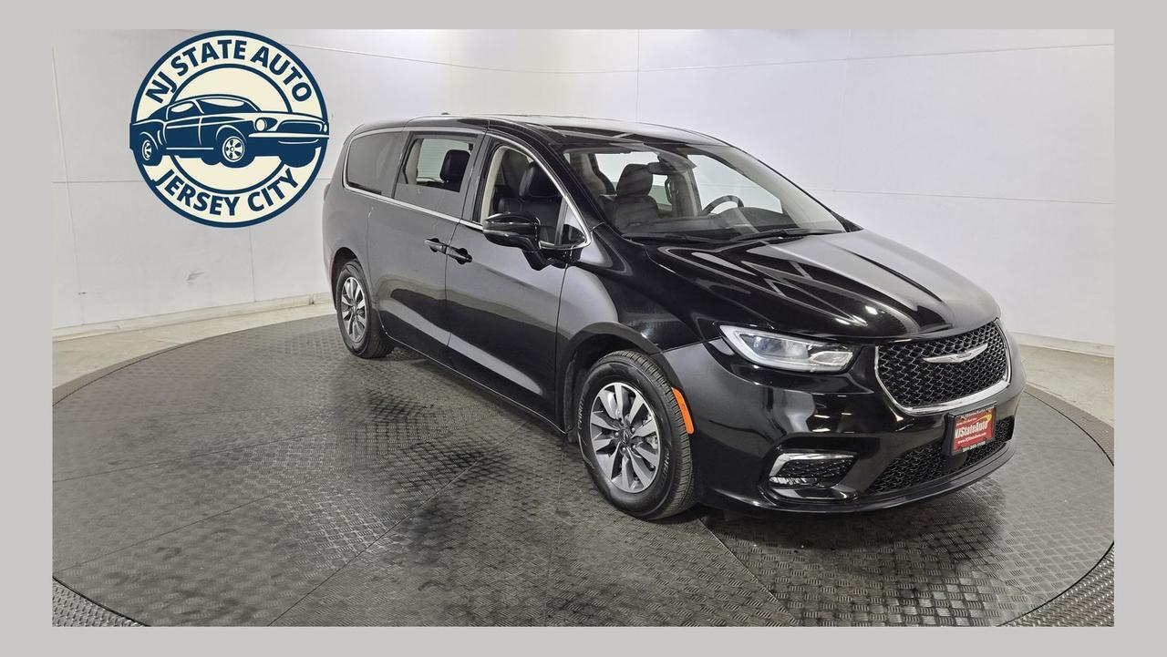 2024 Chrysler Pacifica Hybrid