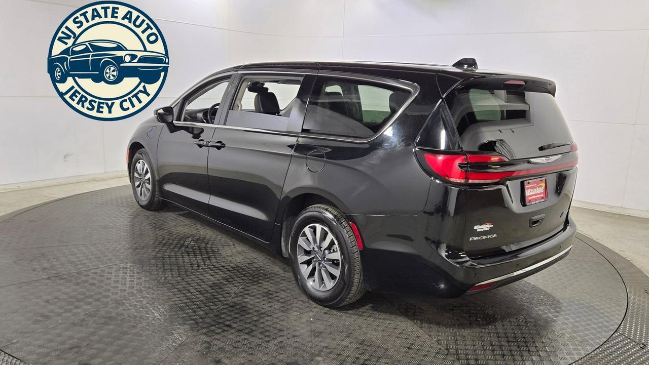 2024 Chrysler Pacifica Hybrid Select Jersey City NJ