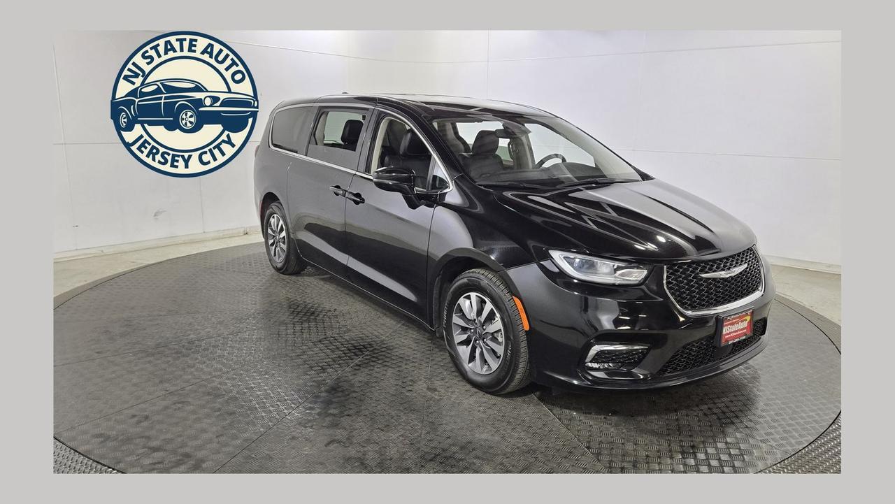 2024 Chrysler Pacifica Hybrid