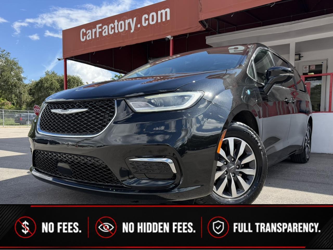 2024 Chrysler Pacifica Hybrid Select