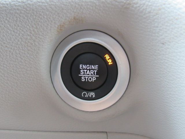 2024 Chrysler Pacifica Hybrid Select Plano TX