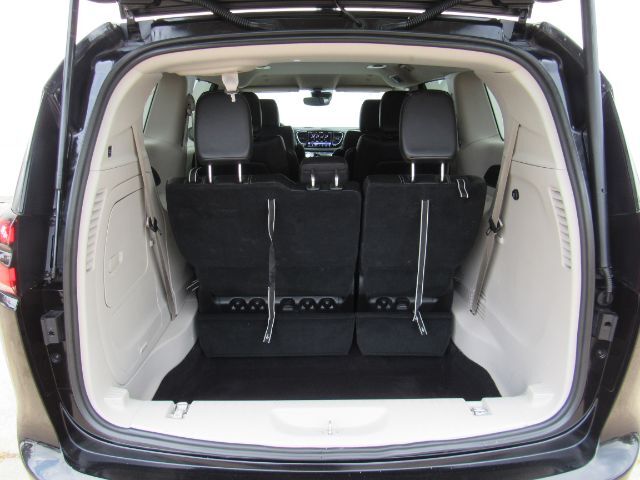 2024 Chrysler Pacifica Hybrid Select Plano TX