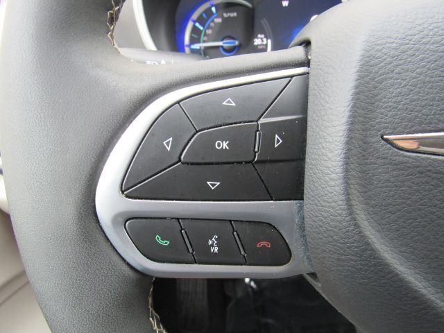 2024 Chrysler Pacifica Hybrid Select Plano TX