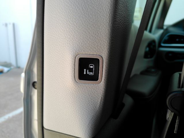 2024 Chrysler Pacifica Hybrid Select Plano TX
