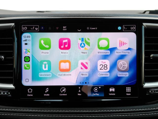 2024 Chrysler Pacifica Hybrid Select Plano TX