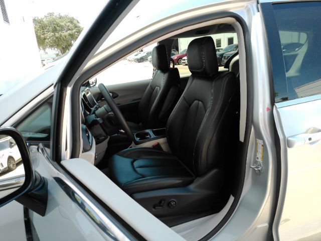 2024 Chrysler Pacifica Hybrid Select Plano TX