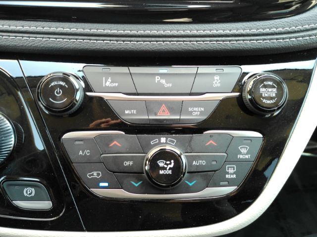 2024 Chrysler Pacifica Hybrid Select Plano TX