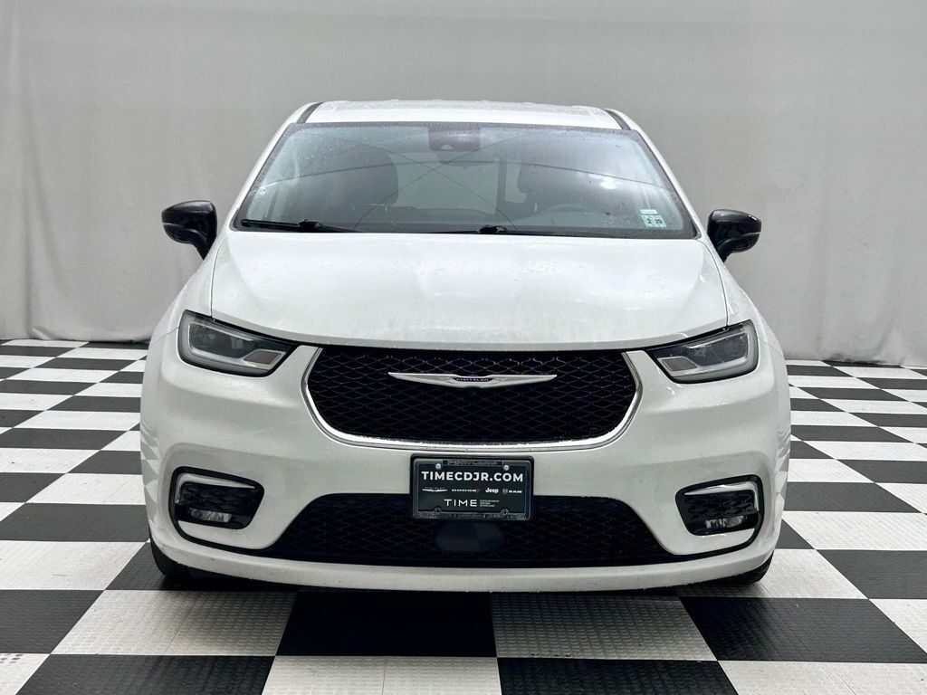 2024 Chrysler Pacifica Hybrid Select Portland OR