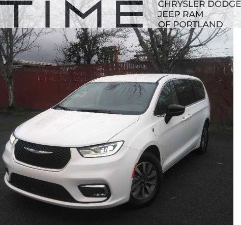 2024 Chrysler Pacifica Hybrid Select Portland OR