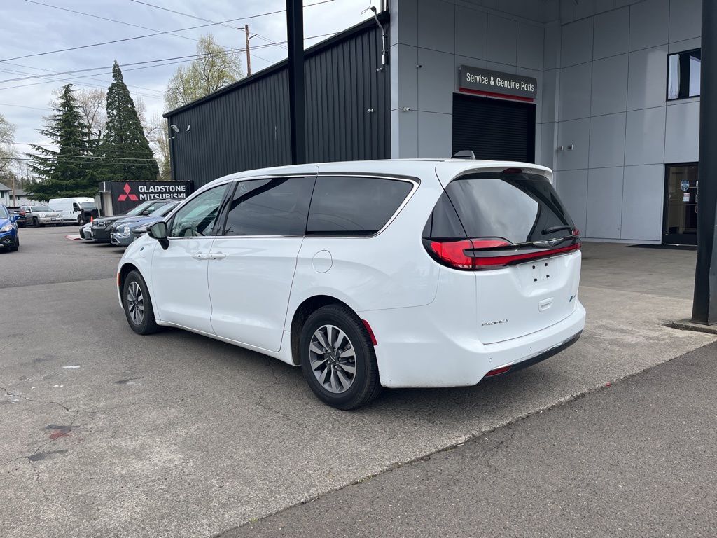 2024 Chrysler Pacifica Hybrid Select Milwaukie OR