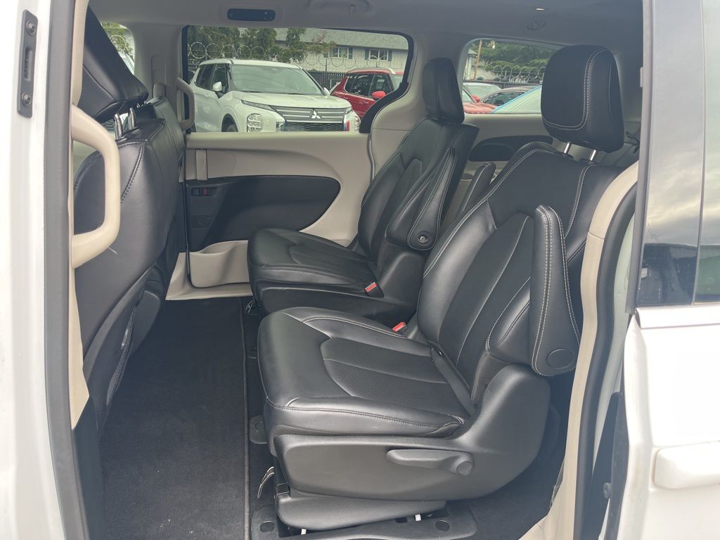 2024 Chrysler Pacifica Hybrid Select Milwaukie OR