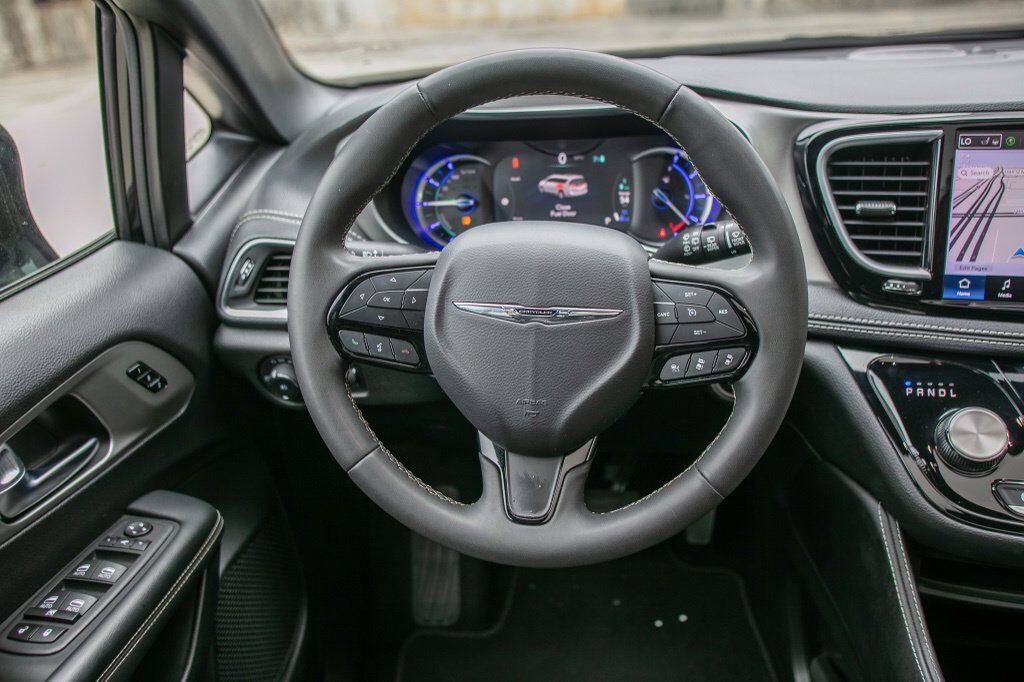 2024 Chrysler Pacifica Hybrid Select Premium S Appearance Atlanta GA