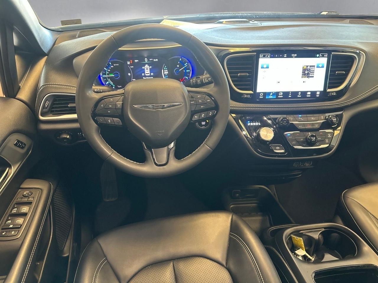 2024 Chrysler Pacifica Hybrid Select S Appearance Springfield VA