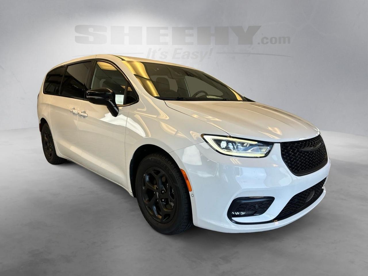 2024 Chrysler Pacifica Hybrid Select S Appearance Springfield VA