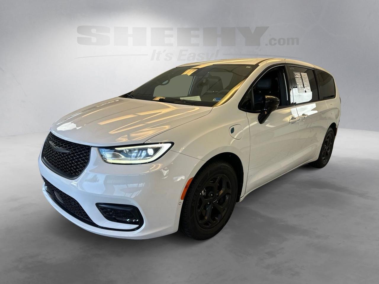 2024 Chrysler Pacifica Hybrid Select S Appearance Springfield VA