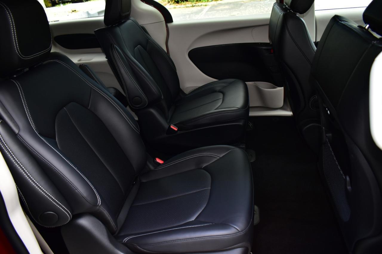 2024 Chrysler Pacifica Hybrid Select Tampa FL