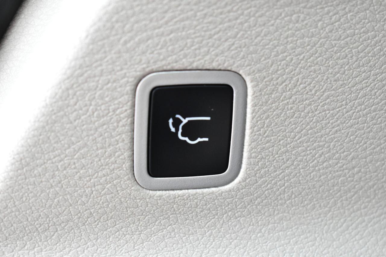 2024 Chrysler Pacifica Hybrid Select Tampa FL