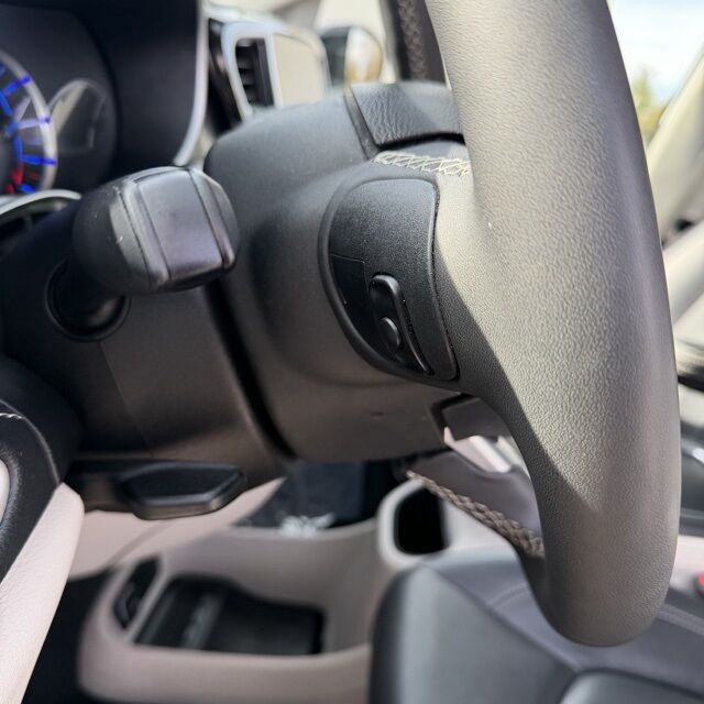 2024 Chrysler Pacifica Hybrid Select Herrin IL