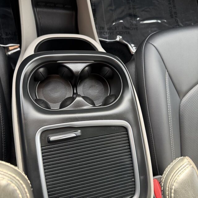 2024 Chrysler Pacifica Hybrid Select Herrin IL