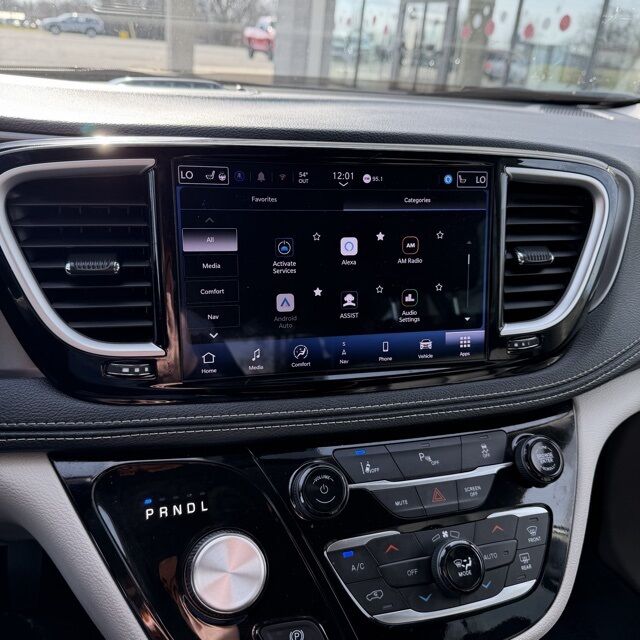 2024 Chrysler Pacifica Hybrid Select Herrin IL