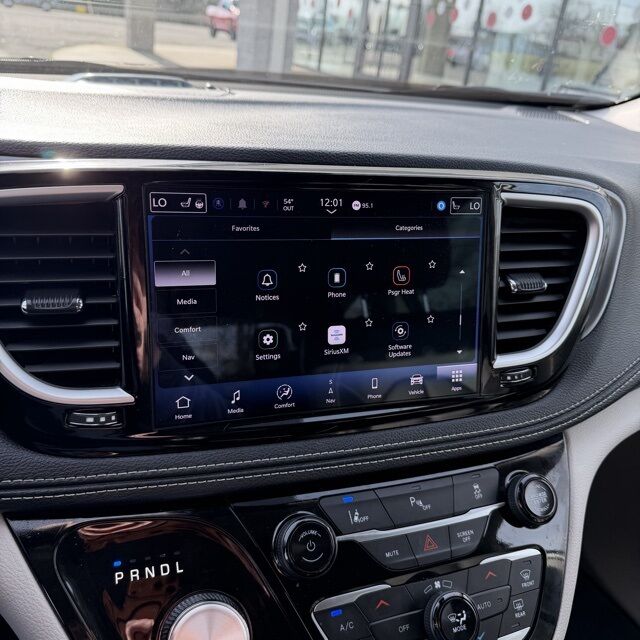 2024 Chrysler Pacifica Hybrid Select Herrin IL