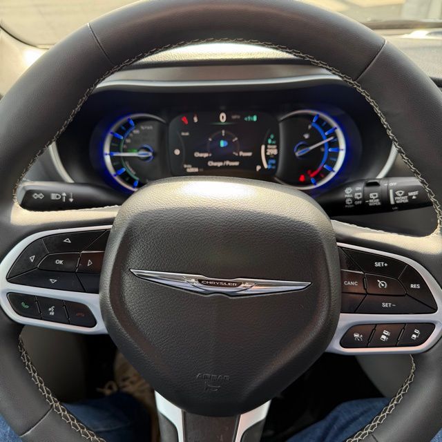 2024 Chrysler Pacifica Hybrid Select Herrin IL