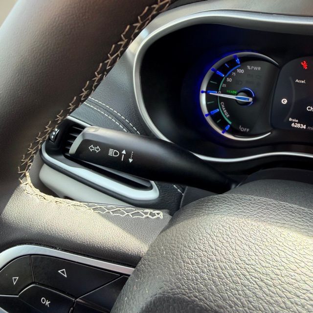 2024 Chrysler Pacifica Hybrid Select Herrin IL