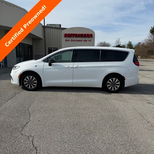 2024 Chrysler Pacifica Hybrid Select