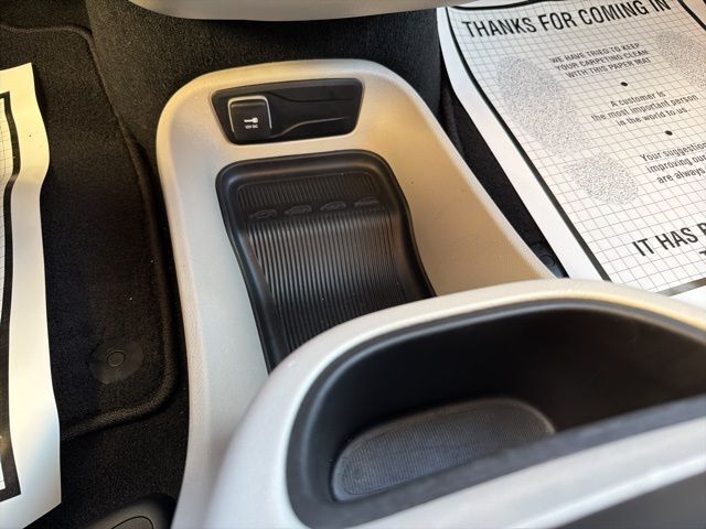 2024 Chrysler Pacifica Hybrid Select Watertown SD