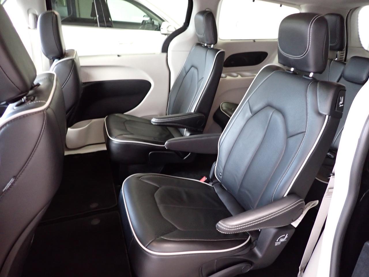 2024 Chrysler Pacifica Limited FWD LEATHER NAVI SUNROOF Listowel ON