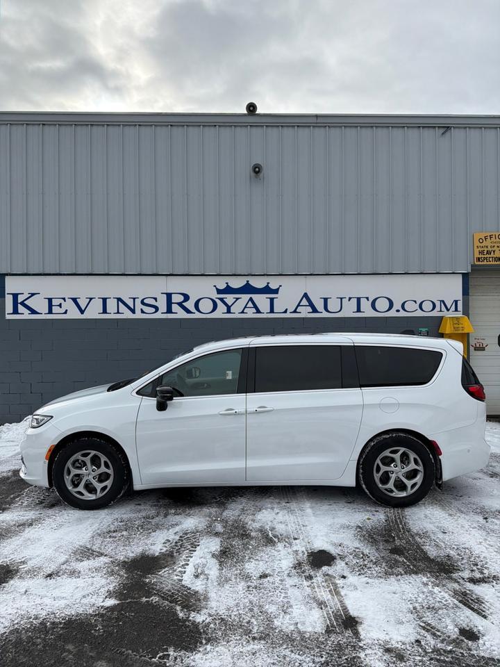 2024 Chrysler Pacifica Limited