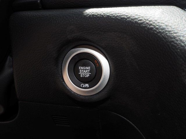 2024 Chrysler Pacifica Limited New Braunfels TX