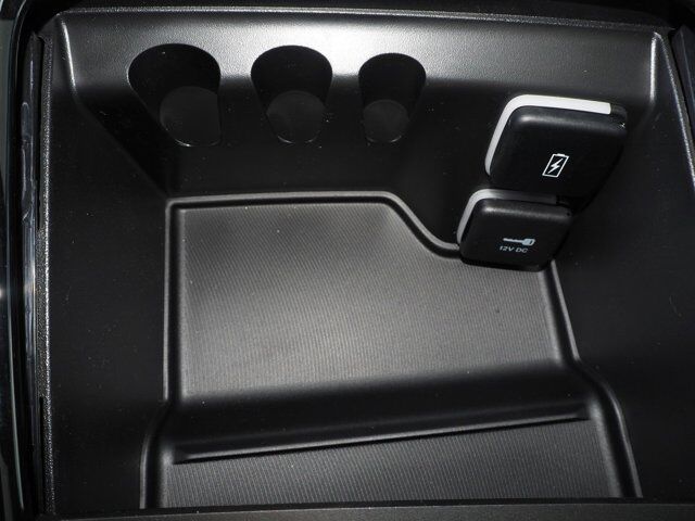 2024 Chrysler Pacifica Limited New Braunfels TX