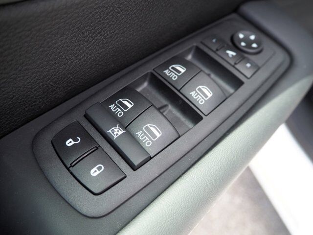 2024 Chrysler Pacifica Limited New Braunfels TX