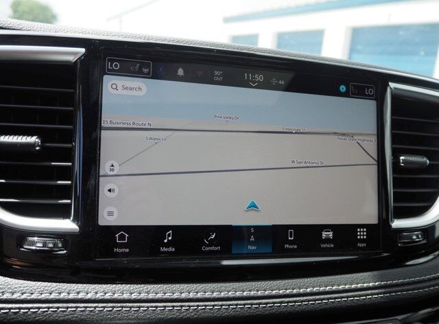 2024 Chrysler Pacifica Limited New Braunfels TX