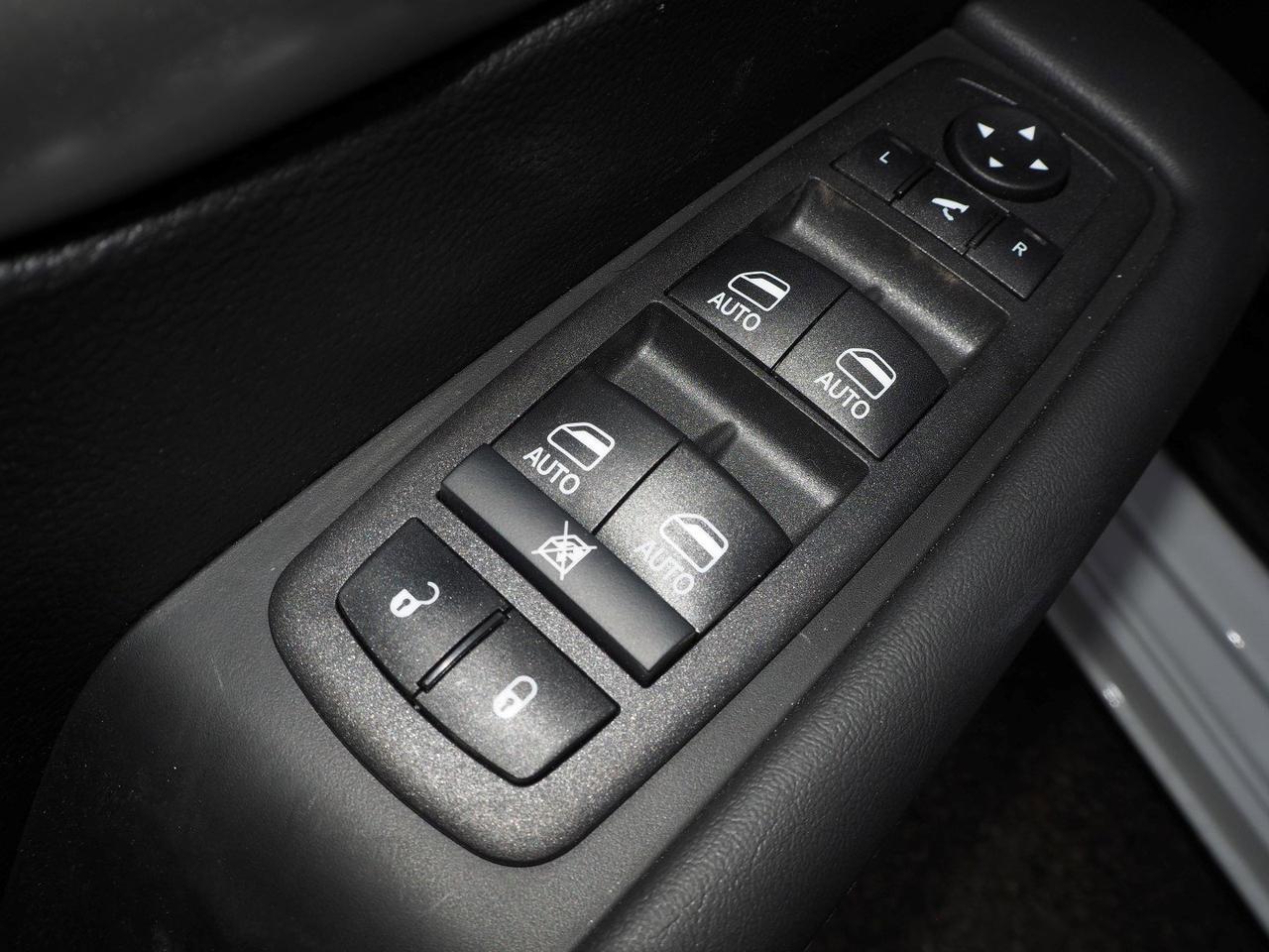 2024 Chrysler Pacifica Limited New Braunfels TX