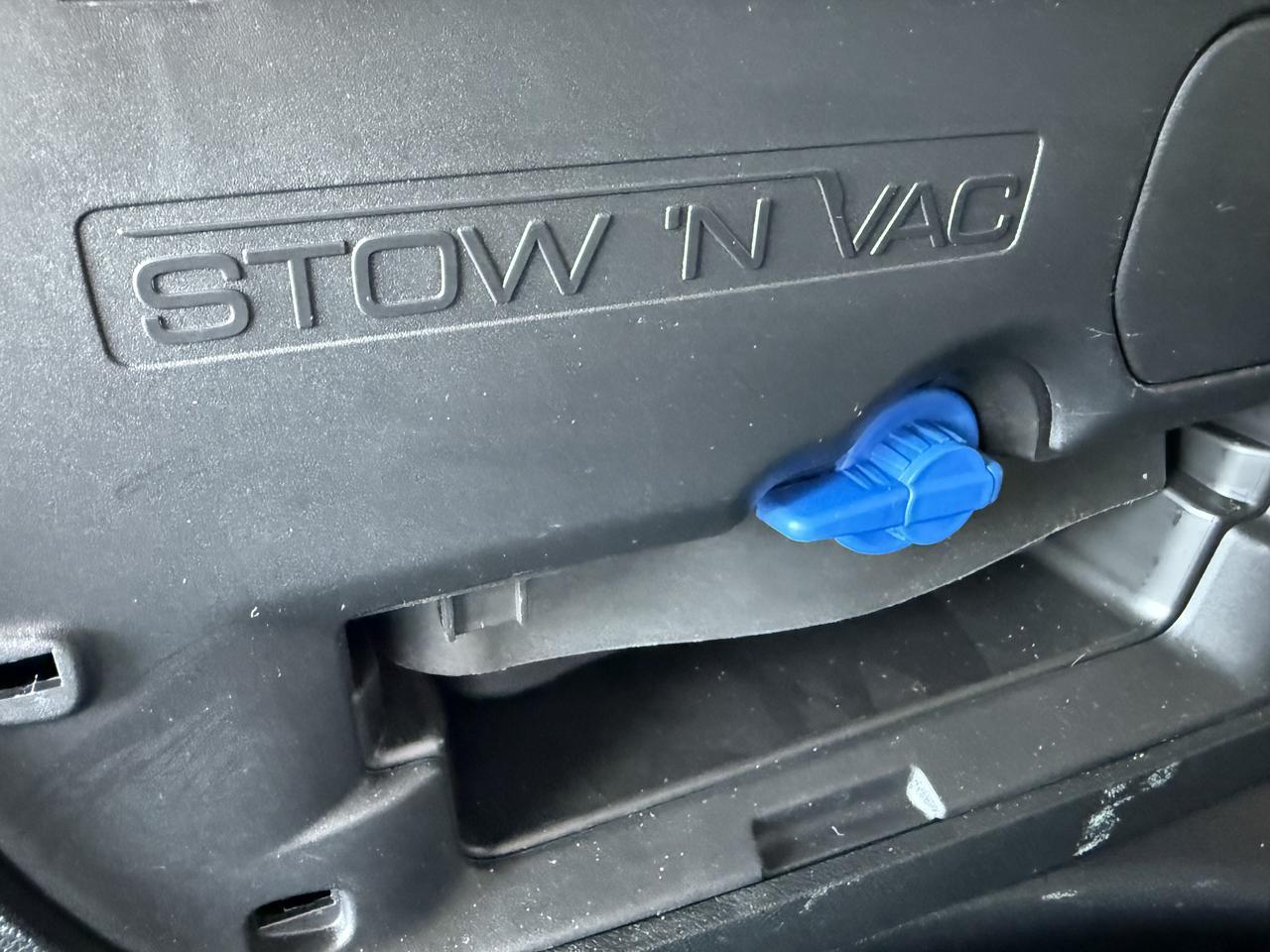 2024 Chrysler Pacifica Pinnacle Knoxville TN