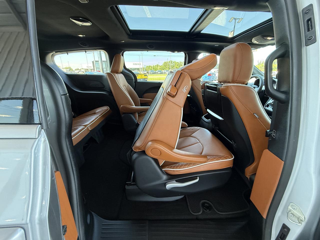 2024 Chrysler Pacifica Pinnacle Knoxville TN