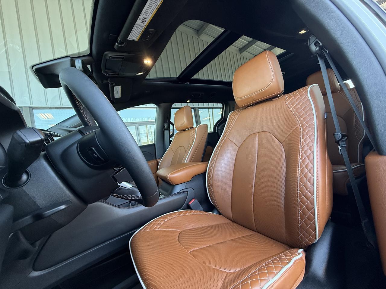 2024 Chrysler Pacifica Pinnacle Knoxville TN