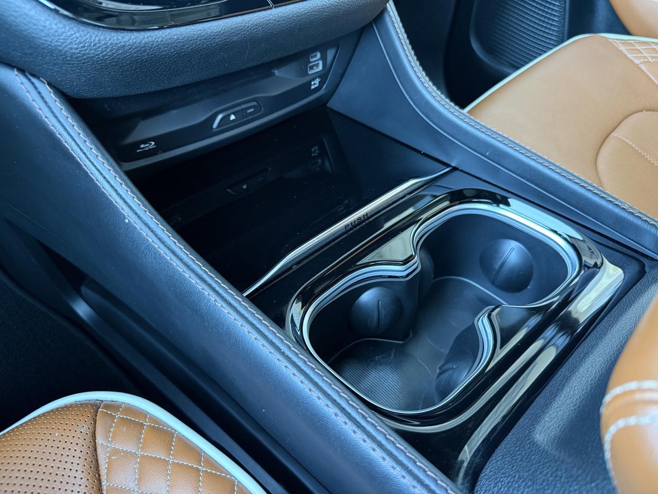 2024 Chrysler Pacifica Pinnacle Knoxville TN