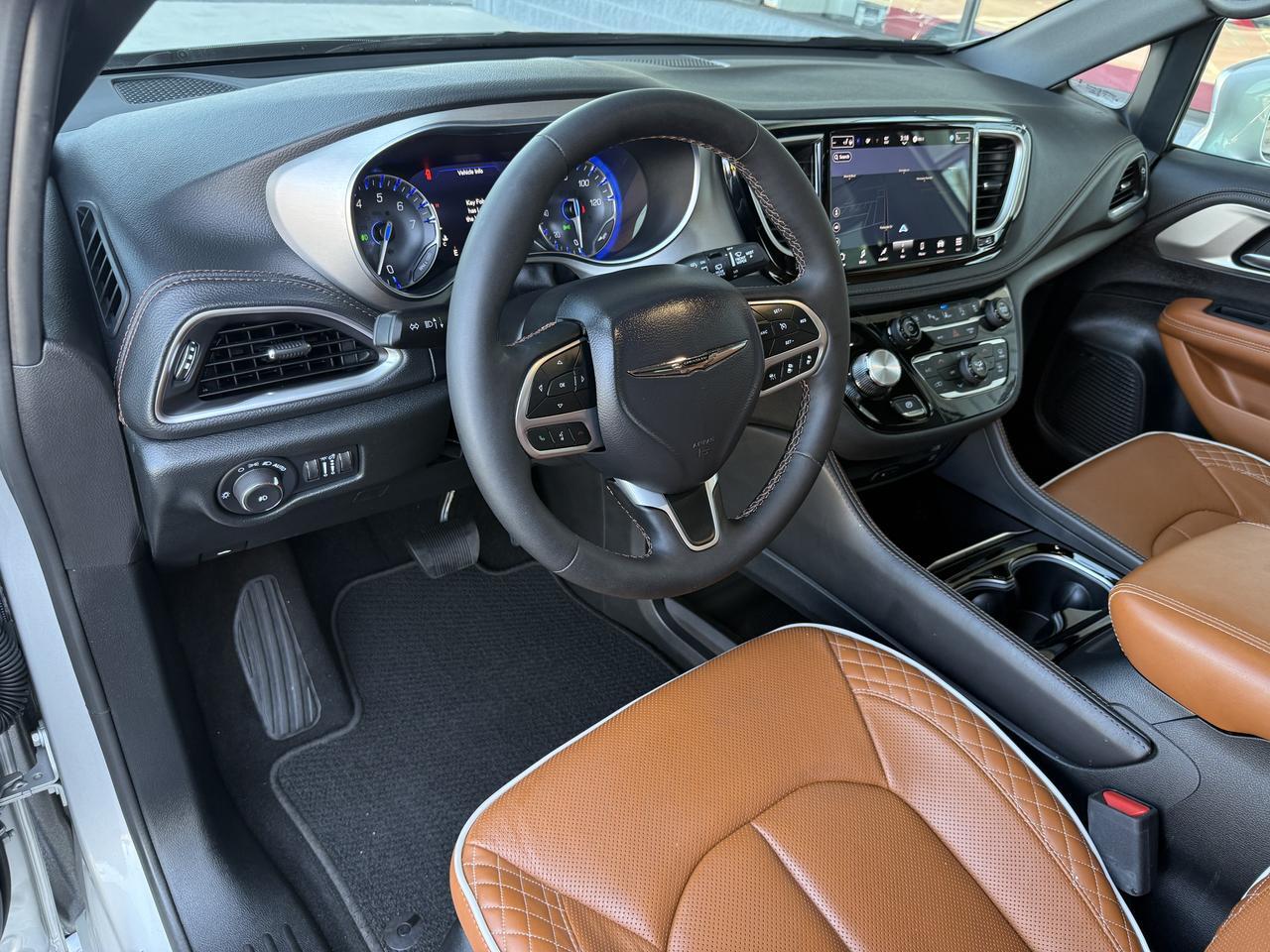 2024 Chrysler Pacifica Pinnacle Knoxville TN