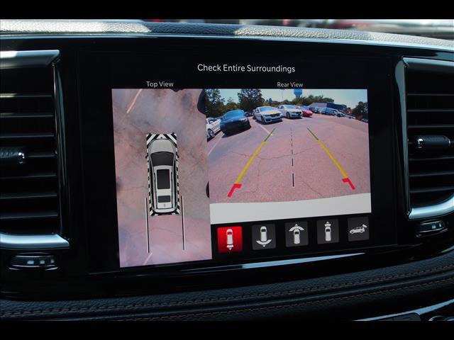 2024 Chrysler Pacifica Plug-In Hybrid Pinnacle