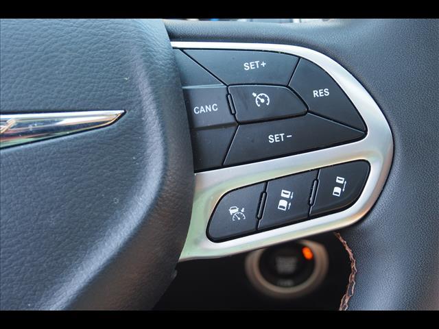 2024 Chrysler Pacifica Plug-In Hybrid Pinnacle