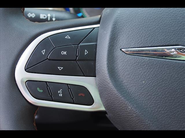 2024 Chrysler Pacifica Plug-In Hybrid Pinnacle