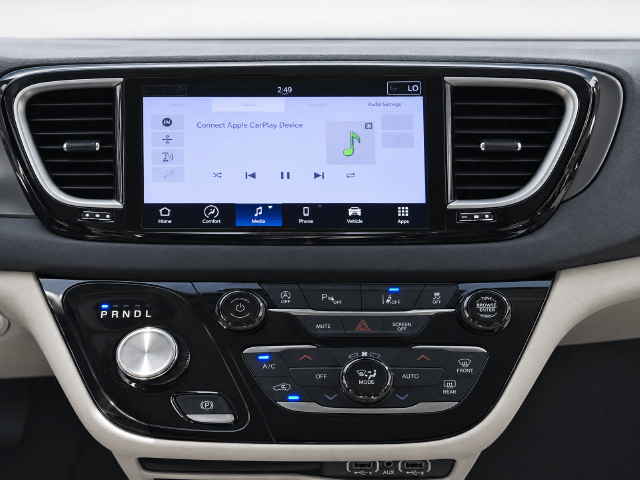 2024 Chrysler Pacifica Touring L Kerrville TX