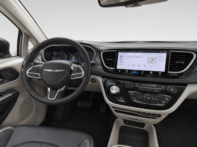 2024 Chrysler Pacifica Touring L Kerrville TX