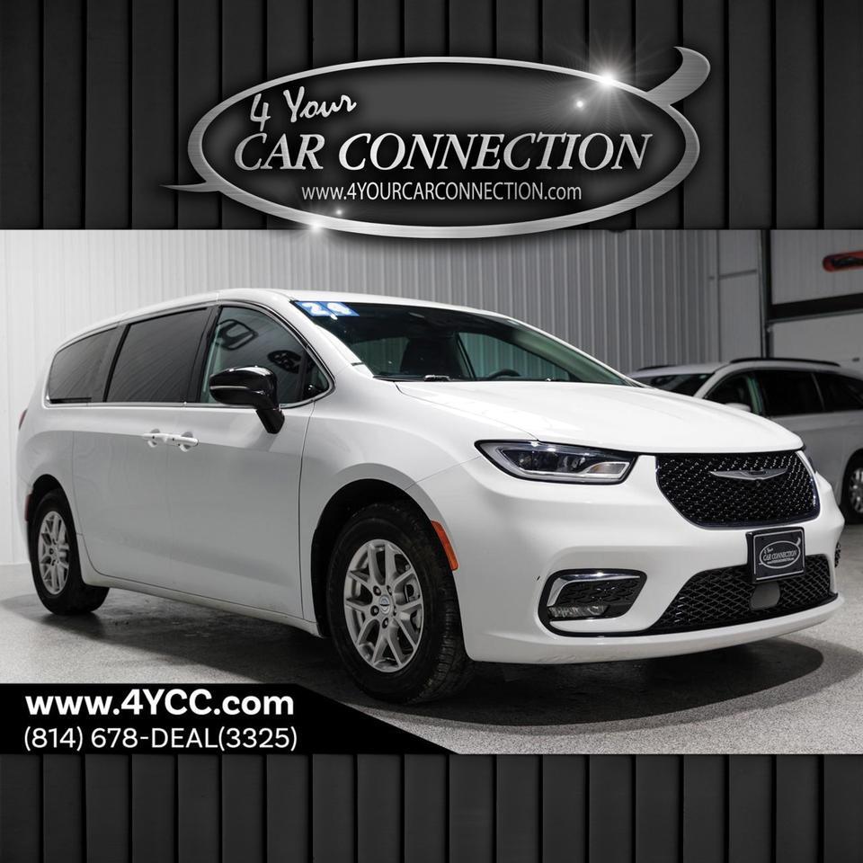 2024 Chrysler Pacifica Touring L 7-Passenger Cranberry PA
