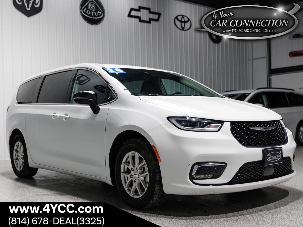 2024 Chrysler Pacifica Touring L 7-Passenger