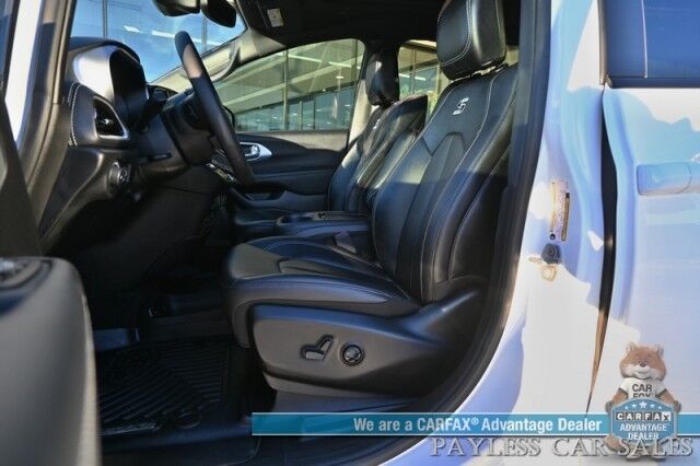 2024 Chrysler Pacifica Touring L Anchorage AK